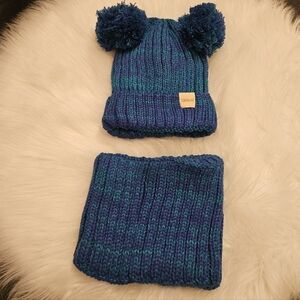 Blue Knit Pom-Pom Hat and Scarf Winter Set For Kids Age  3 -9* New Without Tags